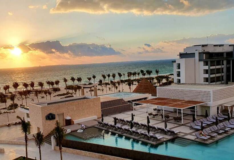 هتل Majestic Elegance Costa Mujeres  All Inclusive