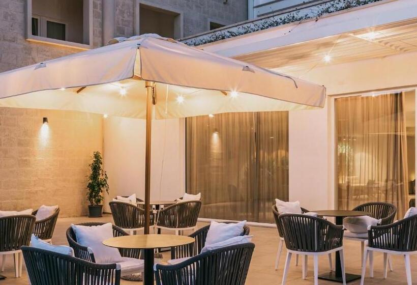 هتل Mangia S Himera Resort
