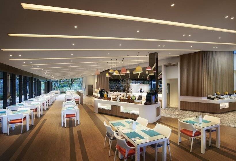 בית מלון כפרי Ozo Phuket