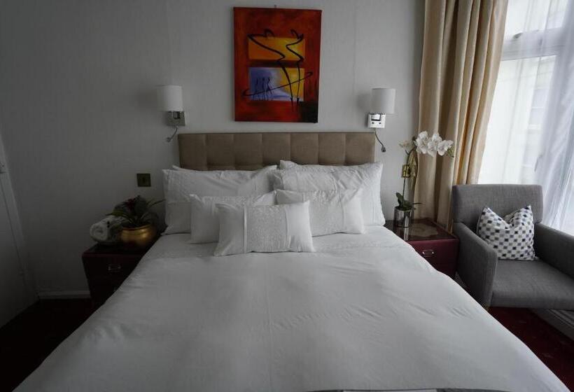 פנסיון Marlborough Guest House B & B