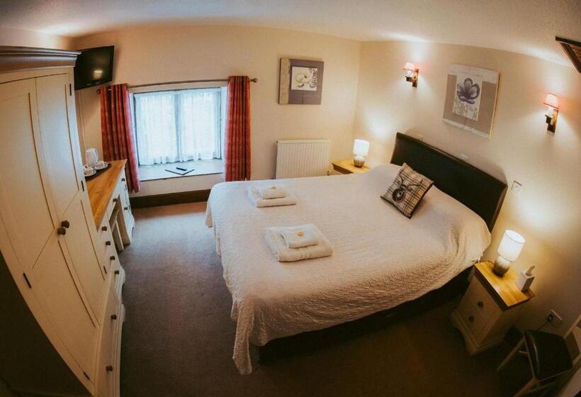 ユースホステル The Heathfield Inn