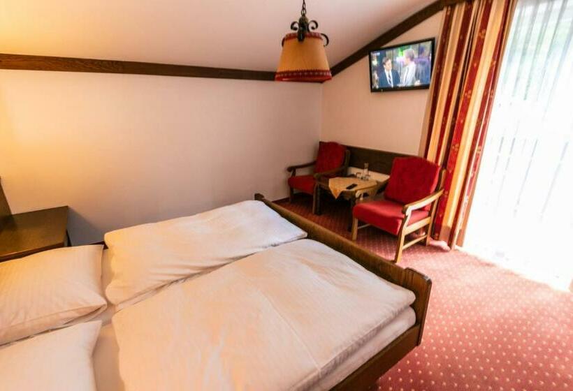 مبيت وإفطار Pension Bergfried