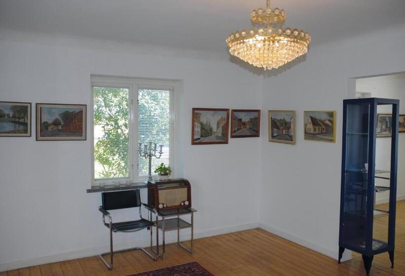 Aamiaismajoitus (B&B) Vallebergaslätt