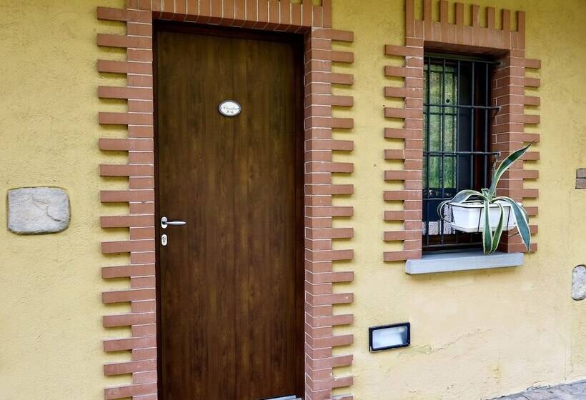 فندق Agriturismo Forest B&b