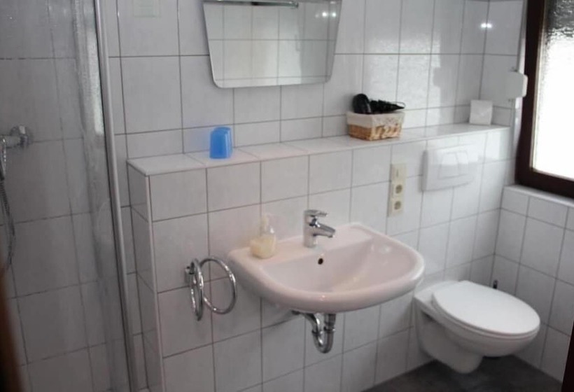 ペンション Gästehaus Panorama