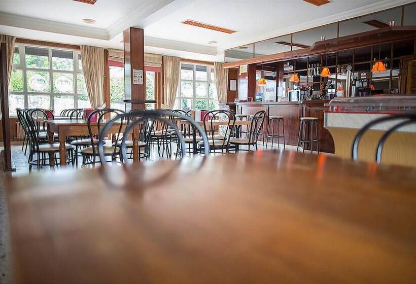 پانسیون Hostal Pereiriña