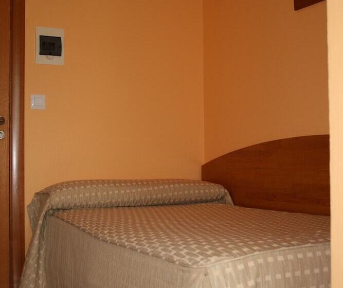 پانسیون Hostal Pereiriña