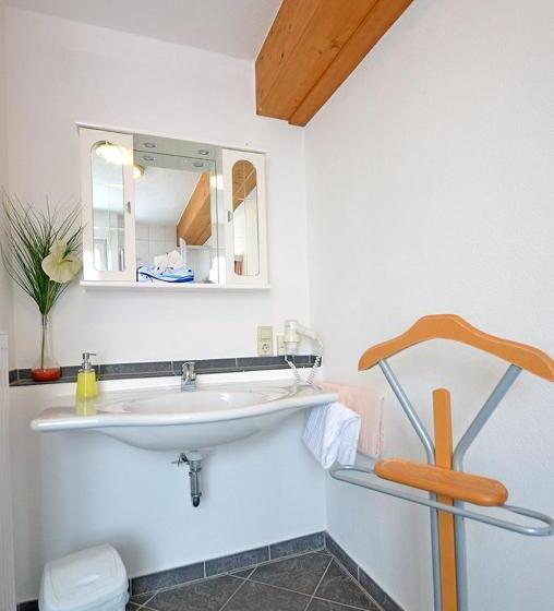 ペンション Mosel Landhaus Hotel Oster