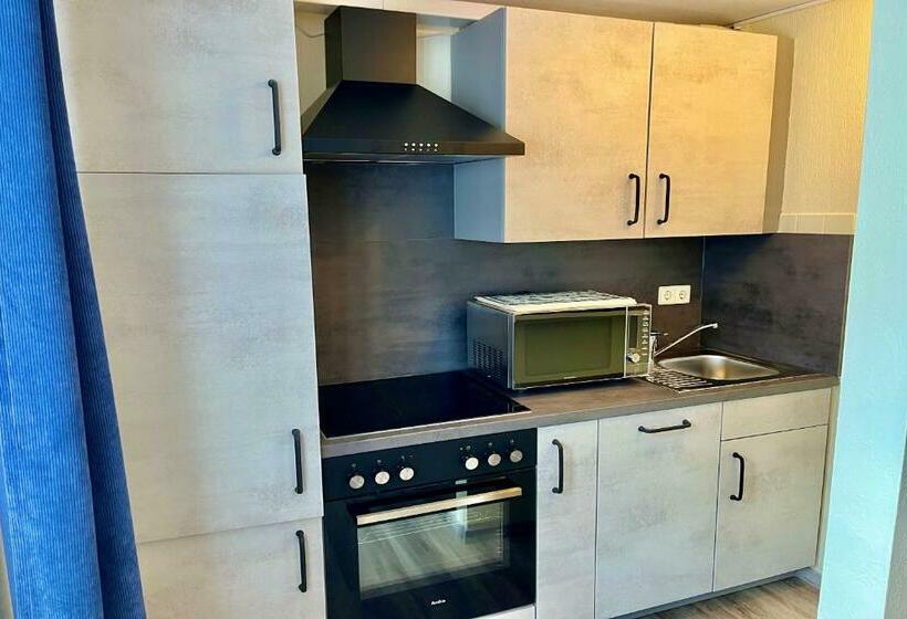 ペンション Mosel Landhaus Hotel Oster