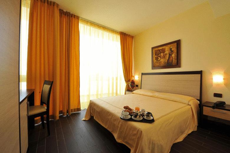 פנסיון Nauticus Hotel Ugento