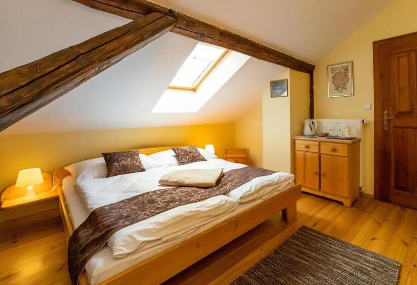 پانسیون Penzion Maštal