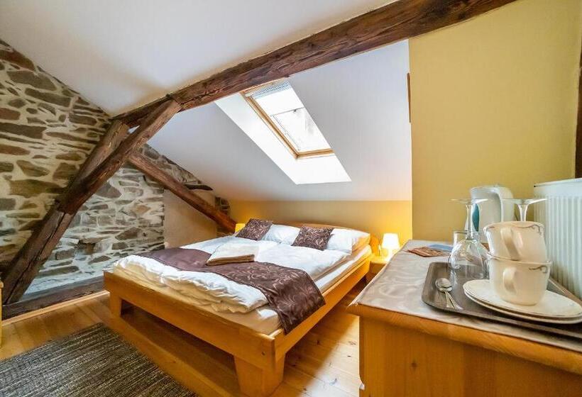 پانسیون Penzion Maštal