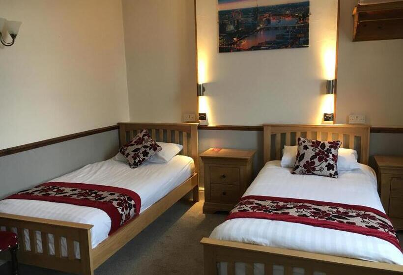 فندق صغير Lion And Fiddle