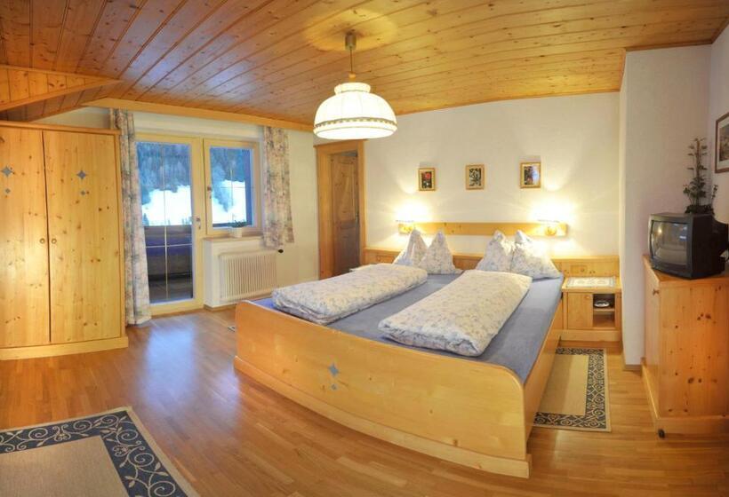 Отель Hocheggerhof   Urlaub Am Bauernhof