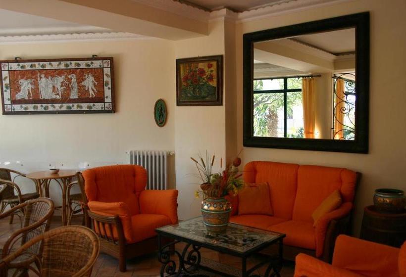 پانسیون Villa Gaia