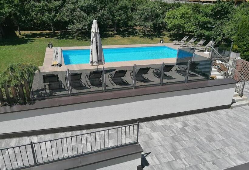 Apart Hotel Ideal