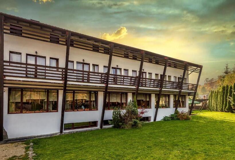 פנסיון Casa Muntelui