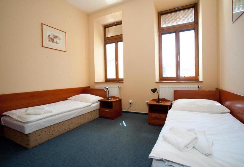 پانسیون Penzion Zelená žába