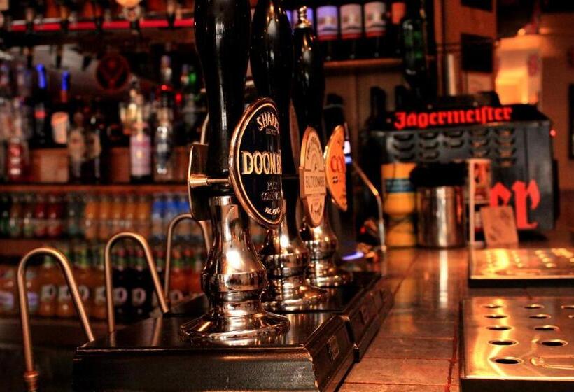 הוסטל The Crown At Wells, Somerset