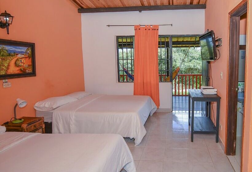 هتل Alto De Los Andaquies