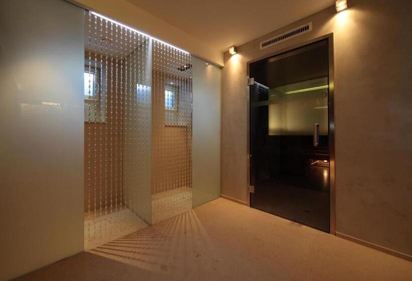 پانسیون Garni Edelweiss