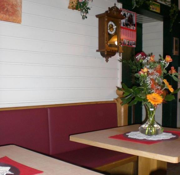 펜션 Gruppen Und Familienhof Falkenstein