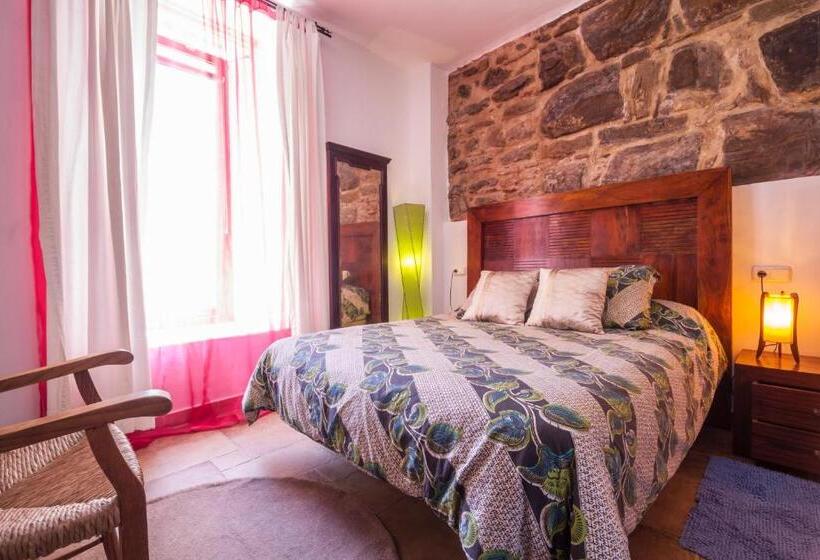פנסיון Hostal El Asturiano