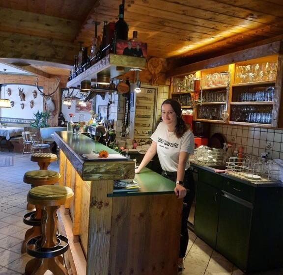 Пансион Landgasthof Hubertusstubn