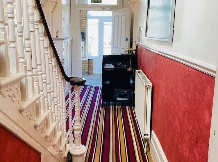 پانسیون The Grosvenor House