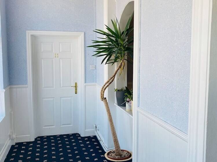 پانسیون The Grosvenor House