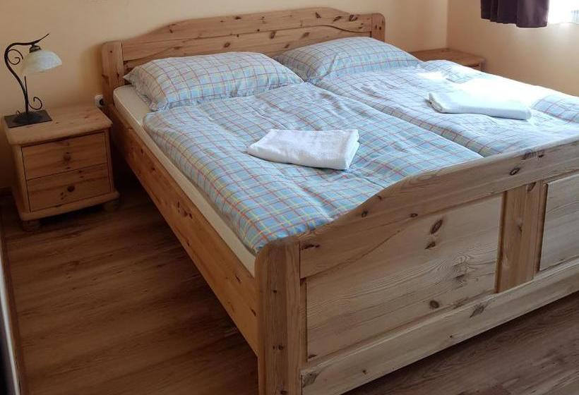 Sommer Panzió