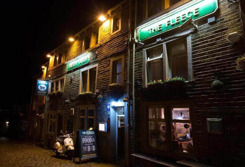 旅馆 The Fleece Inn