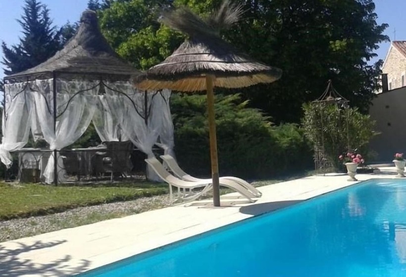تختخواب و صبحانه Le Moulin De Sonnailles