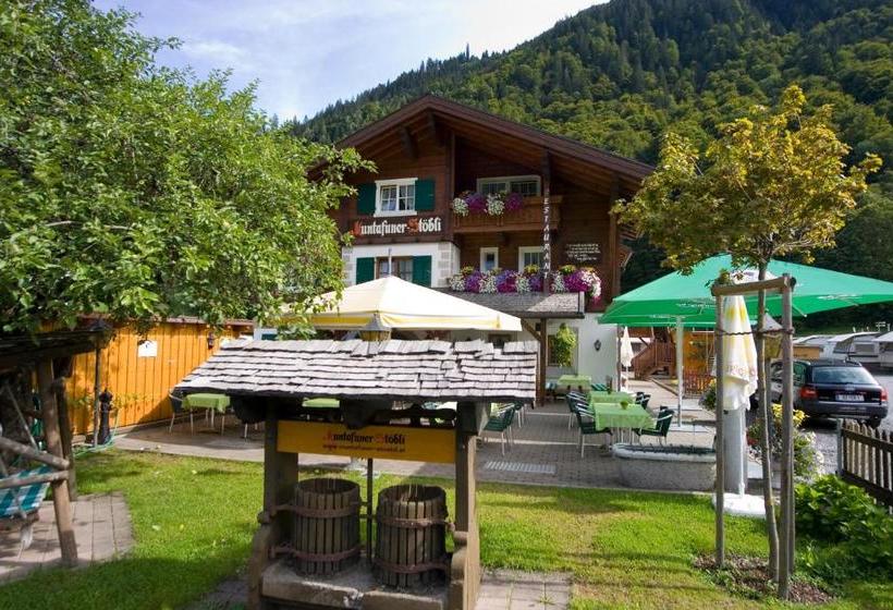 بنسيون Gasthaus Muntafuner Stöbli