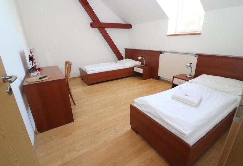 پانسیون Blatenský Dvůr