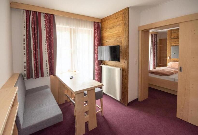 بنسيون Embacherhof