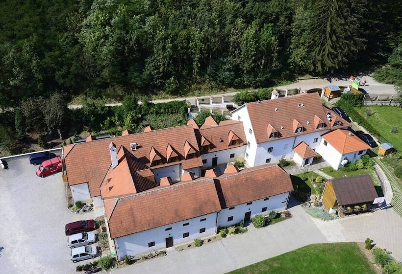 Pension Kadlcuv Mlyn