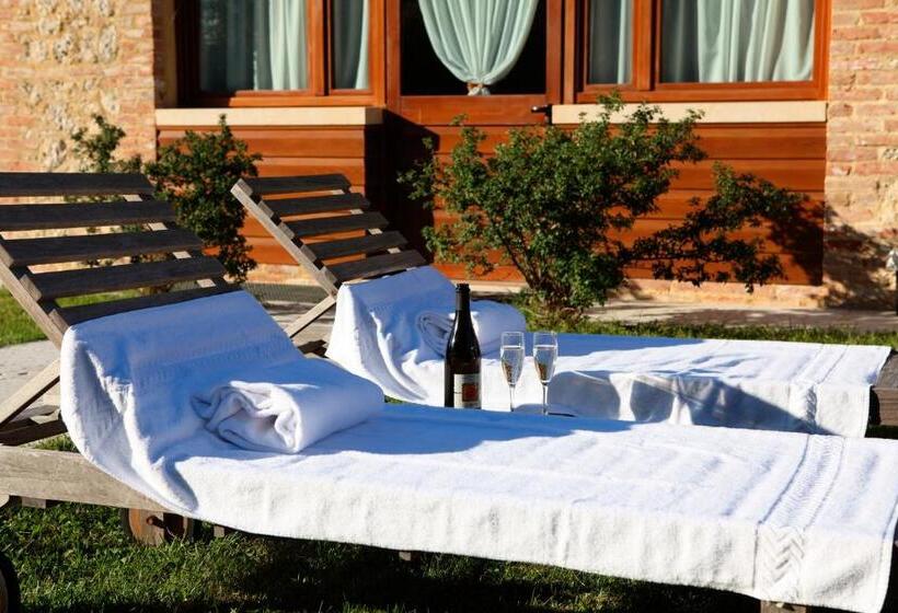 هتل Azienda Agrituristica Calronche