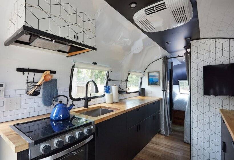 پانسیون Asheville River Cabins