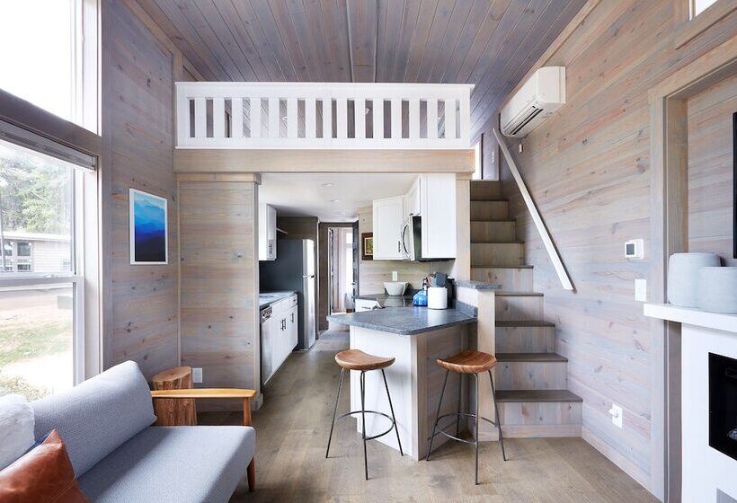 پانسیون Asheville River Cabins