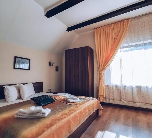 פנסיון Bucuria Muntelui