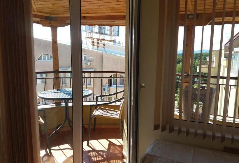 پانسیون Guest House Yug