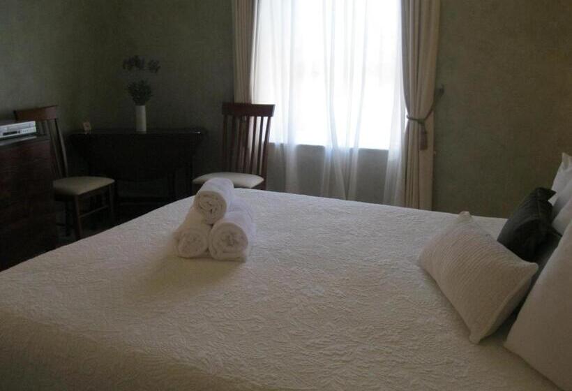 پانسیون Heritage Guesthouse