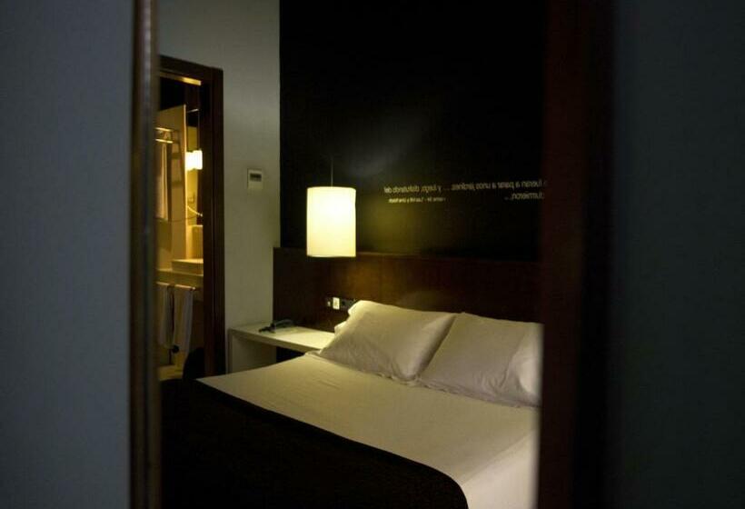膳宿费 Hostal Badaloní