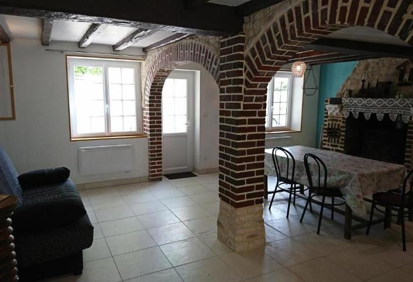 ペンション La Bonne Famille