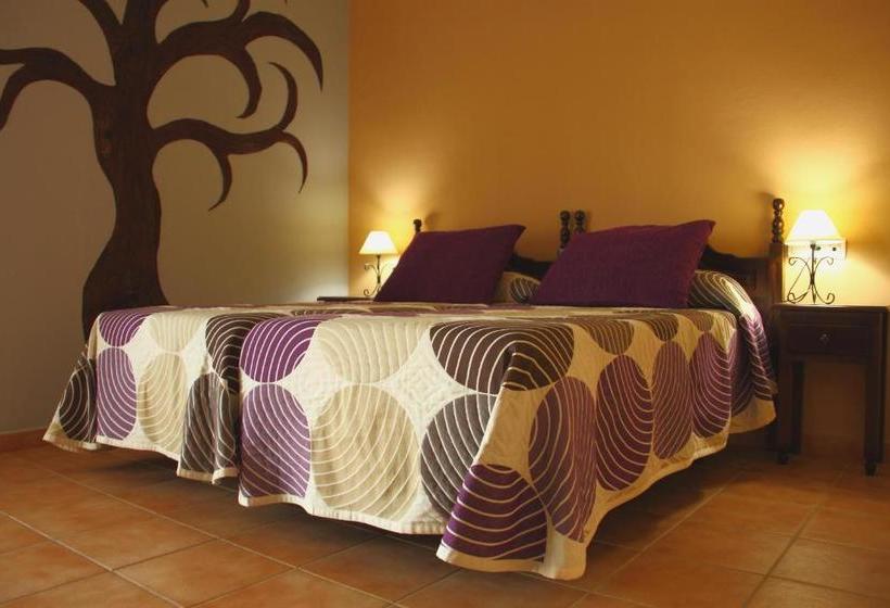 بنسيون Posada  Los Pedregales