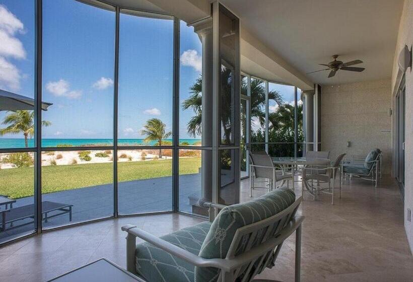 The Venetian On Grace Bay