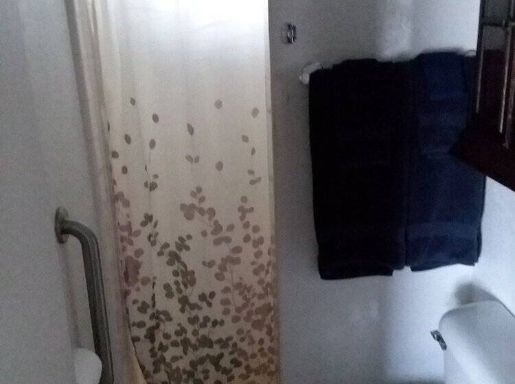 Общежитие Buona Sera Inn