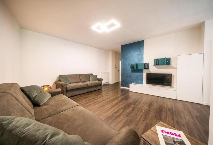 Appartamenti Vasco Renna Surf Center