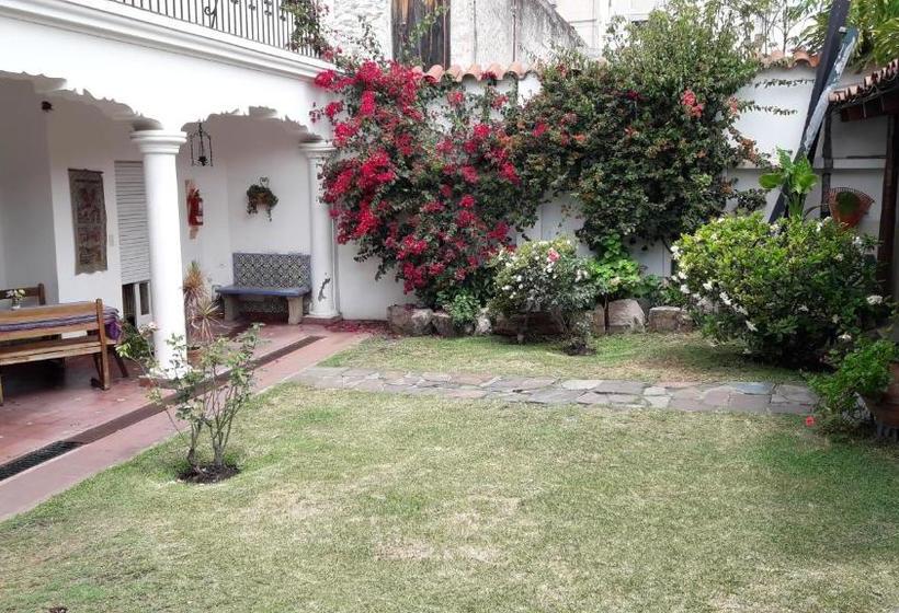 تختخواب و صبحانه Hostal Pueblo Andino